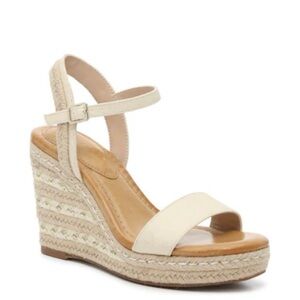 Kelly & Katie Gwennan Espadrille Wedge Sandal